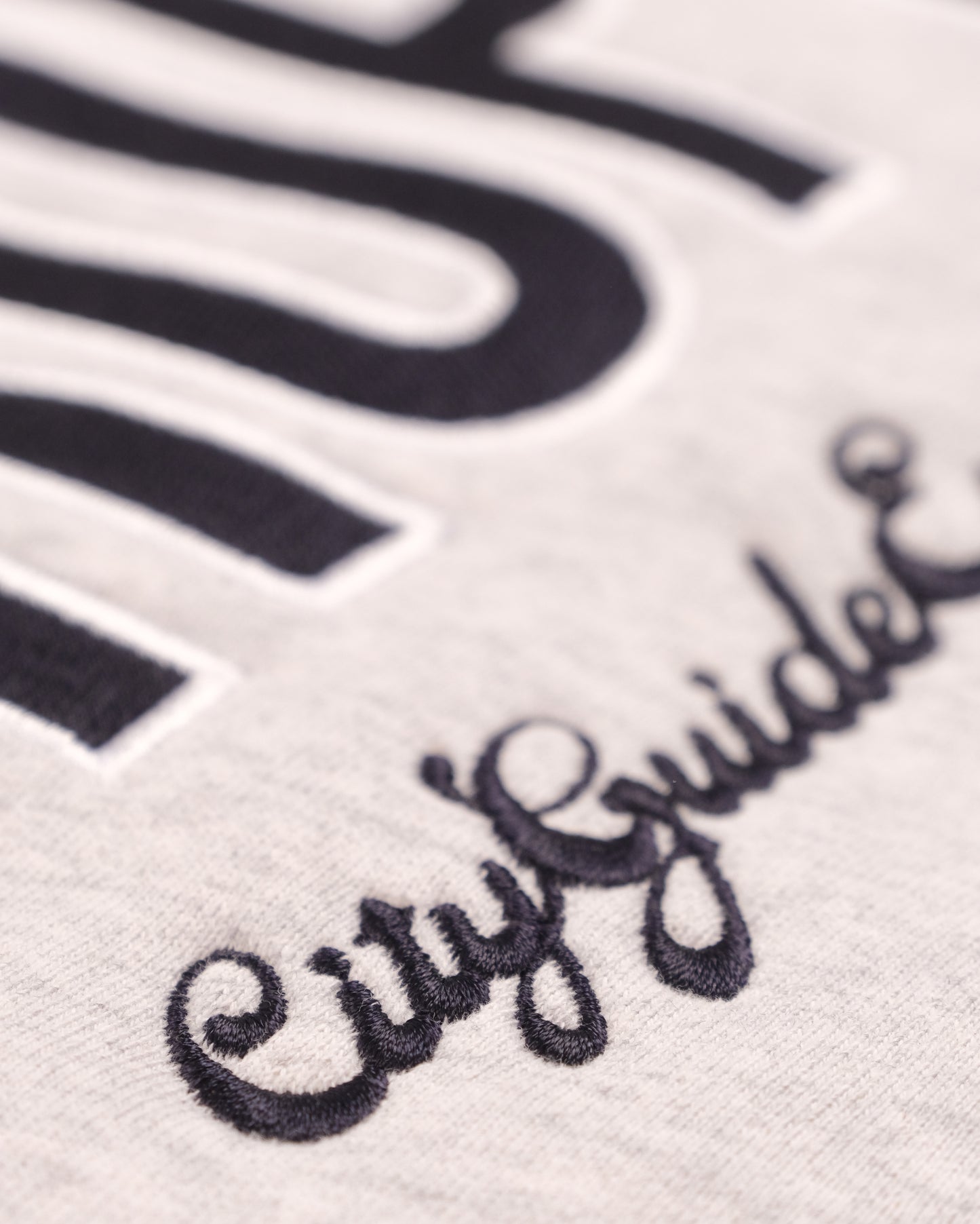 Academy Embroidery Crewneck Melange Grey