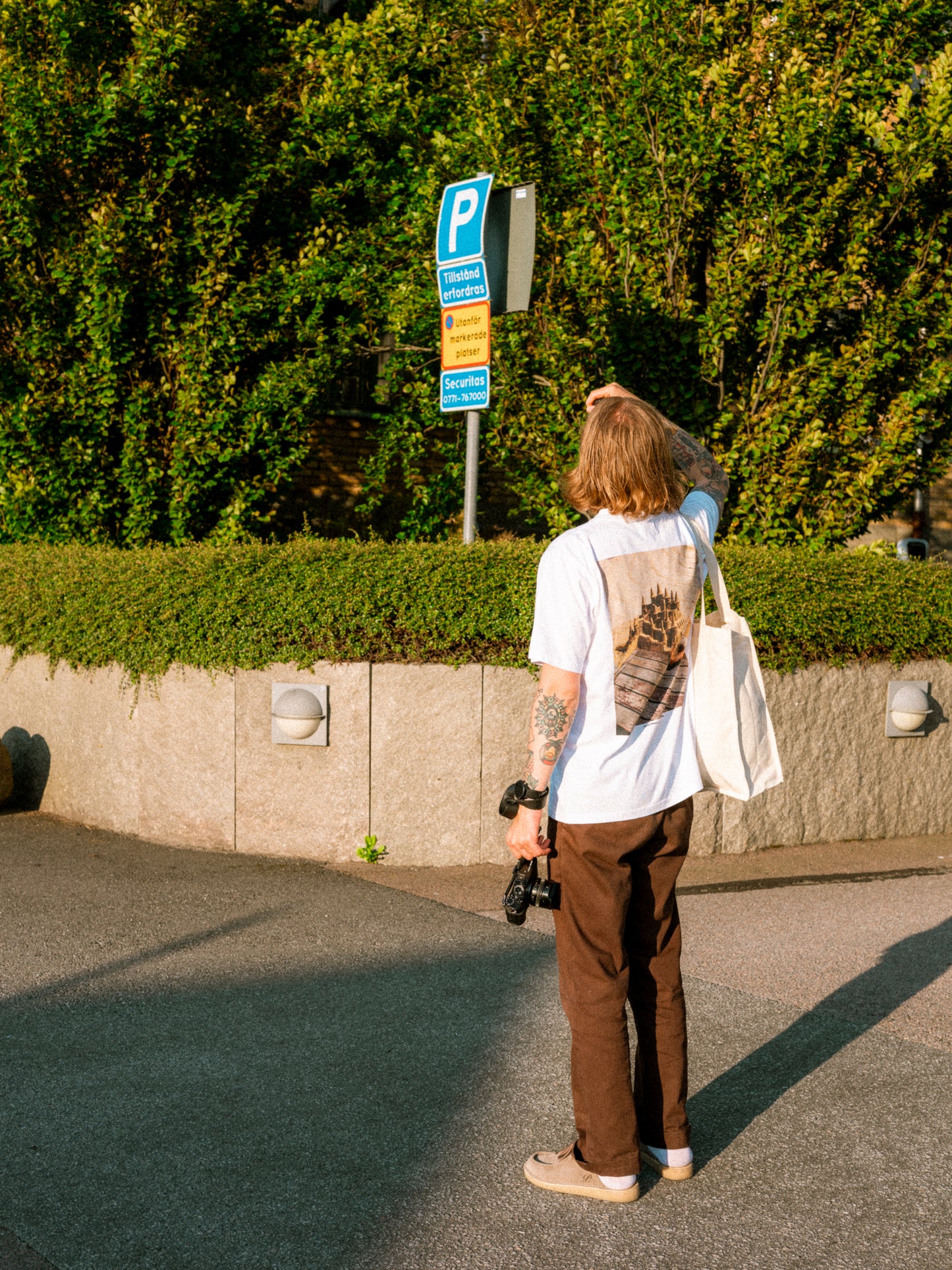 CGE x La Mer Nordique Sandslott Tee