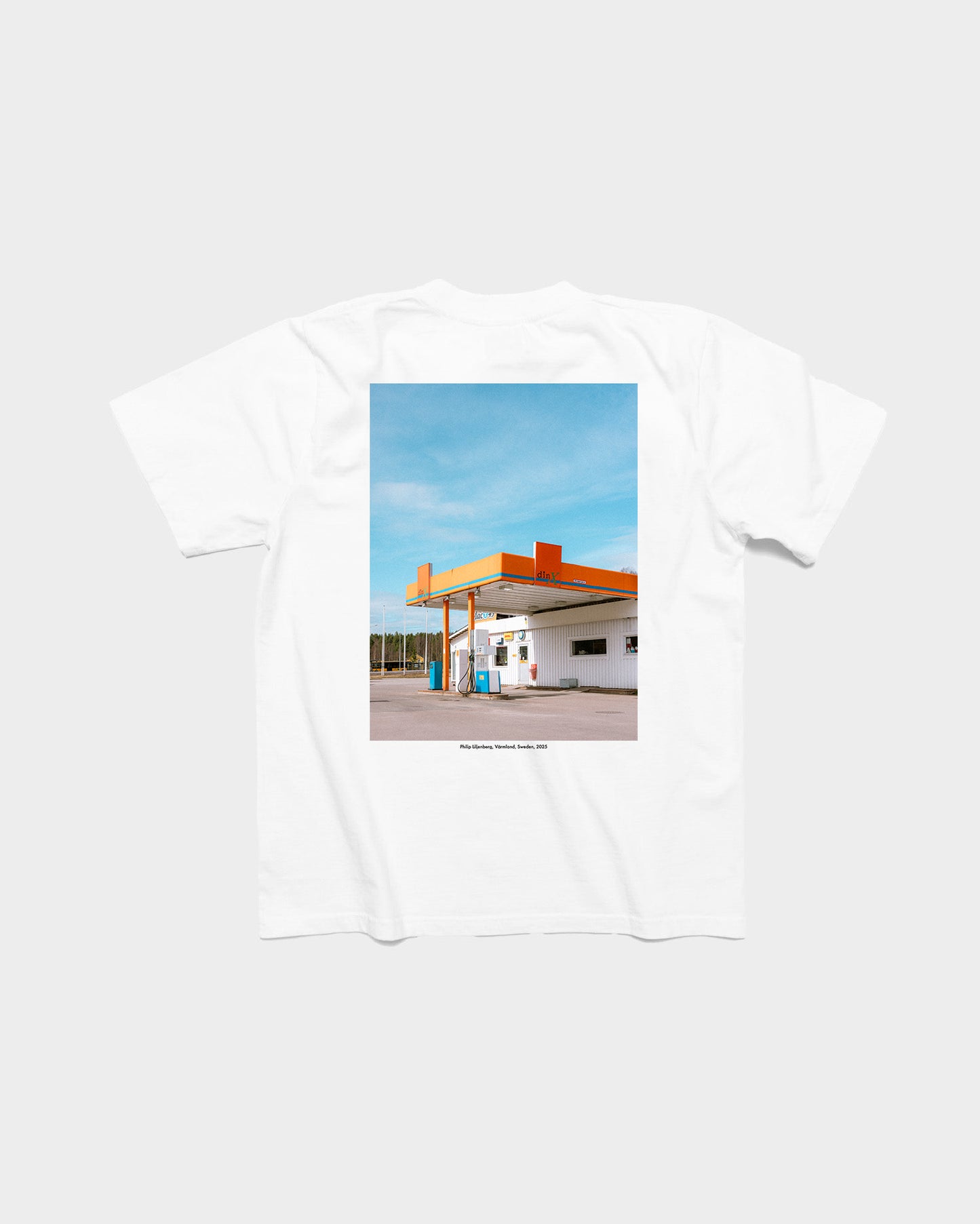 CGE x La Mer Nordique Bensinmack Tee