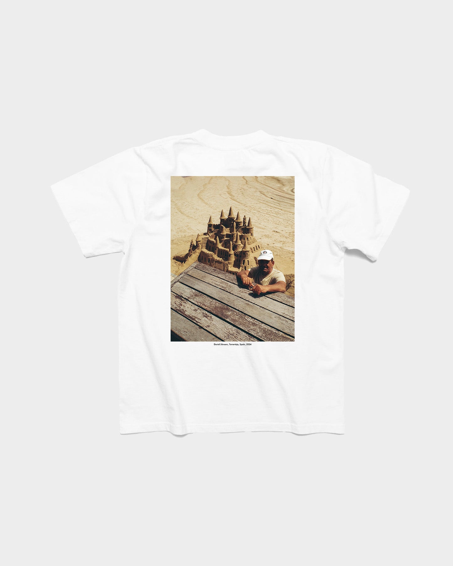CGE x La Mer Nordique Sandslott Tee