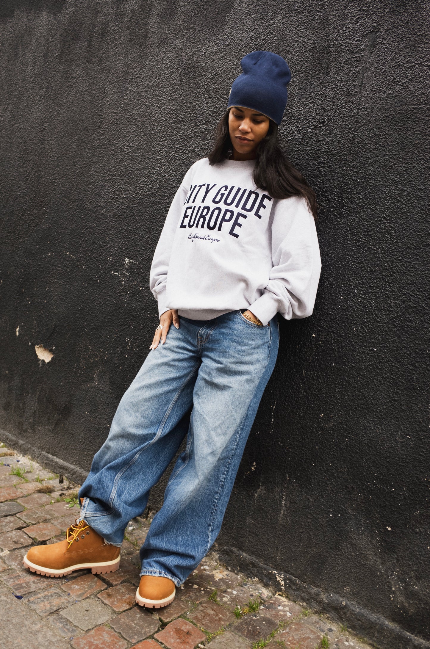 Academy Embroidery Crewneck Melange Grey