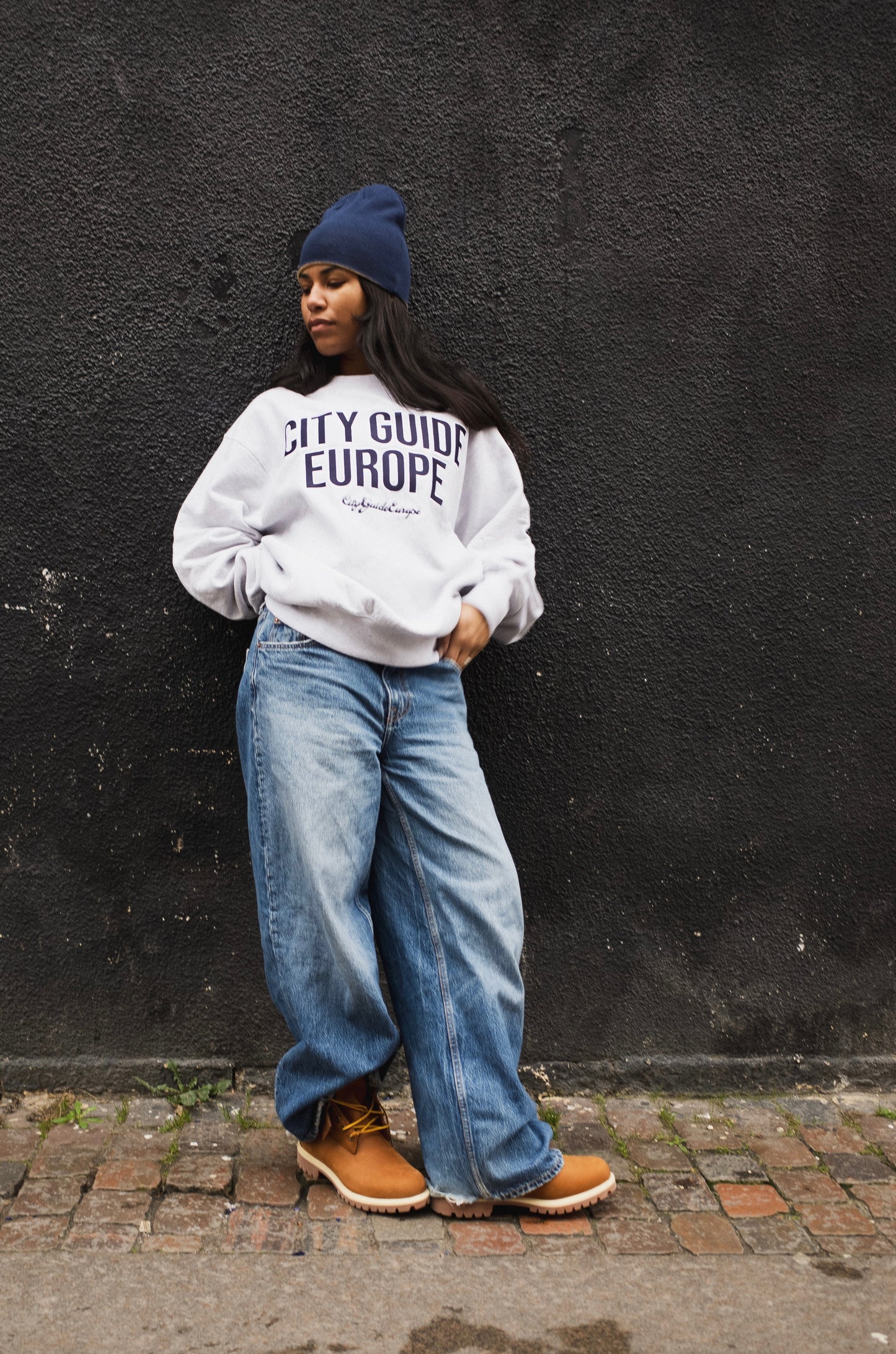 Academy Embroidery Crewneck Melange Grey